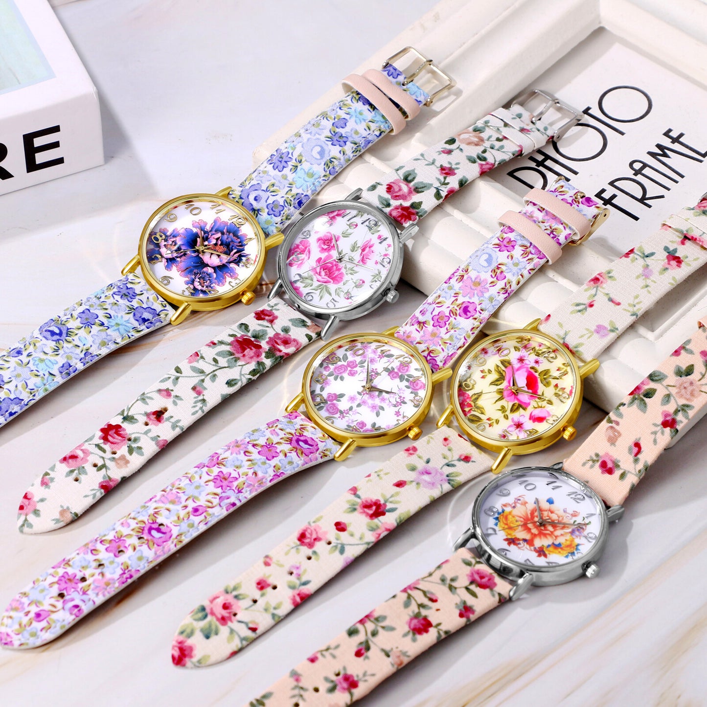 Boniskiss Boho Floral Printed Wrist Watch - Casual Adjustable Arabic Numeral Quartz Wrist Watch