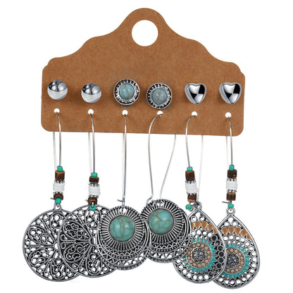 Conjunto de aretes y pulseras bohemias vintage de Boniskiss: pulsera bohemia con gancho y colgante