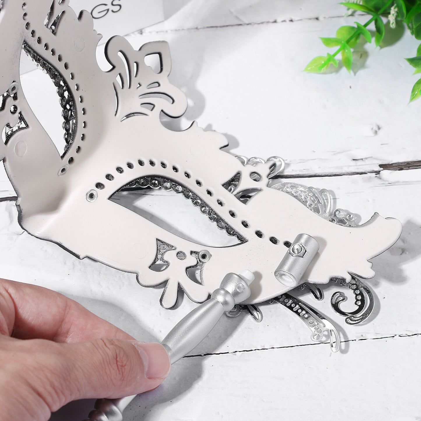 Boniskiss Women's Gorgeous Mask With Holding Stick - Venetian Masquerade Mask Mardi Gras Costumes