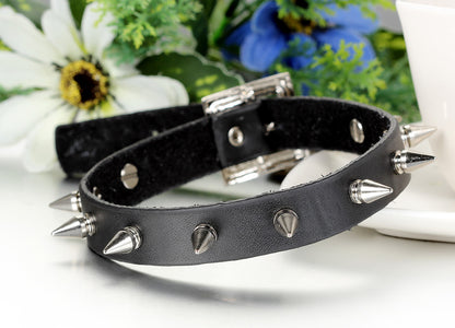 Boniskiss Punk Rock Leather Choker with Spike Rivet