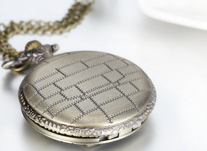 Boniskiss Retro Bronze Tim Burton's Nightmare before Christmas Engraved Quartz Pocket Watch Necklace Locket Pendant 31 Inch Chain