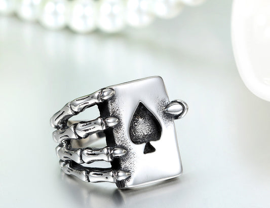 Boniskiss Mens Stainless Steel Ring Gothic Skull Hand Claw Poker Playing Card Black Silver