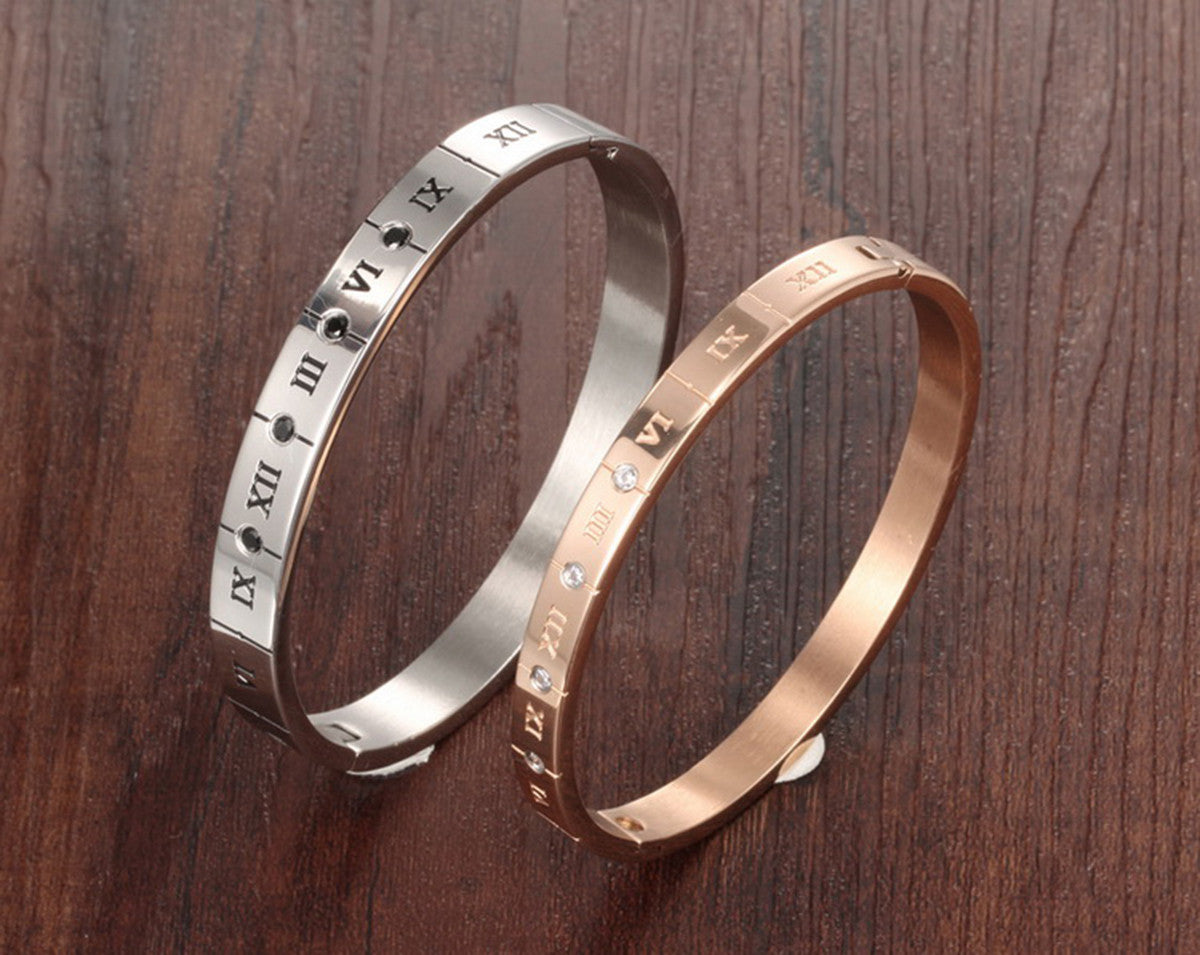 Pulseras Boniskiss de acero inoxidable para hombre y mujer, con números romanos clásicos.